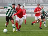 009 2016 SC Genemuiden Excelsior'31  26-11-2016: Voetbal: SC Genemuiden v Excelsior 31: Genemuiden / Danny menting (l) of Genemuiden, Melvin velthuis (r) of Excelsior '31 Rijssen : SC Genemuiden, Excelsior '31, Rijssen, Danny menting, Melvin Velthuis
